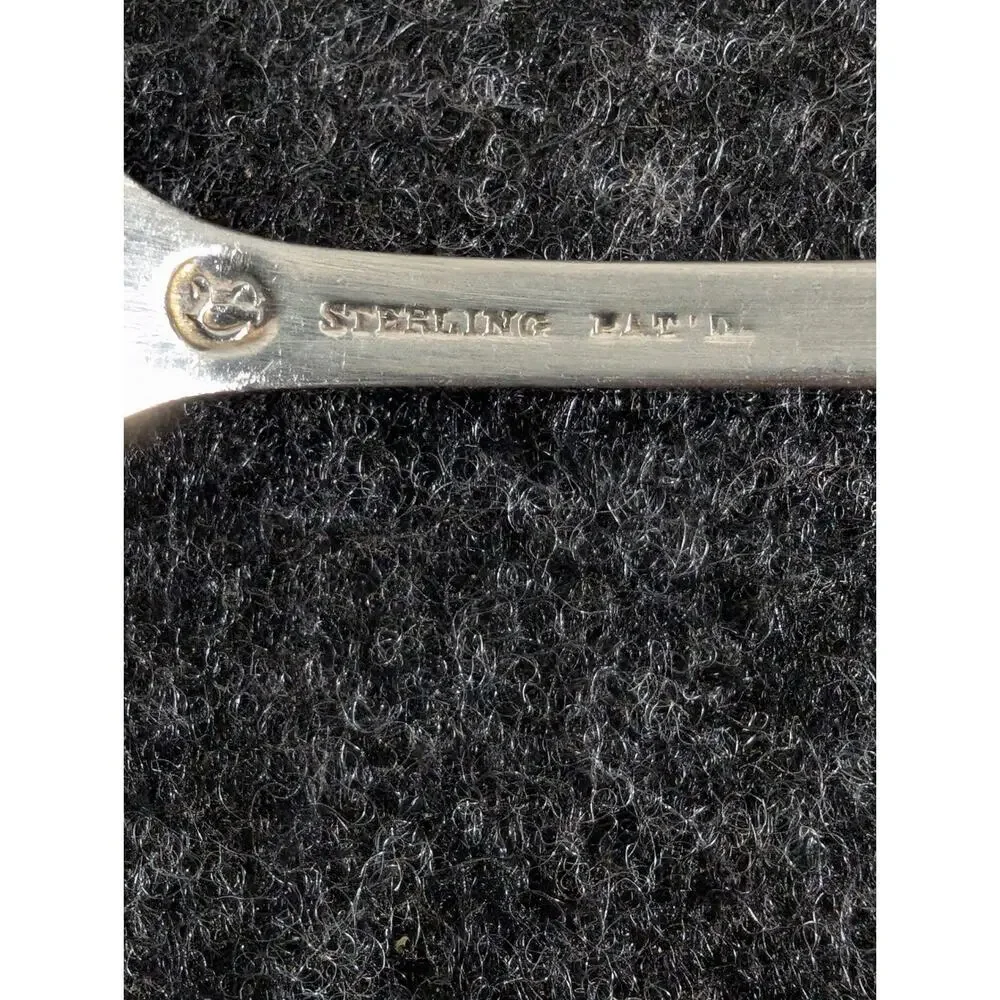Durgin Gorham Fairfax Sterling Silver Serving Fork 6 Inch 30g Monogram HML 1910